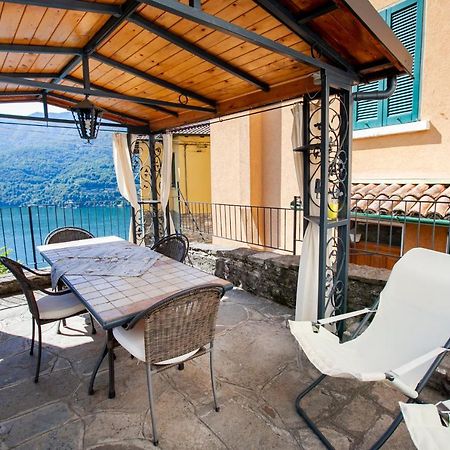 Casa Di Momo Apartment Carate Urio Exterior photo